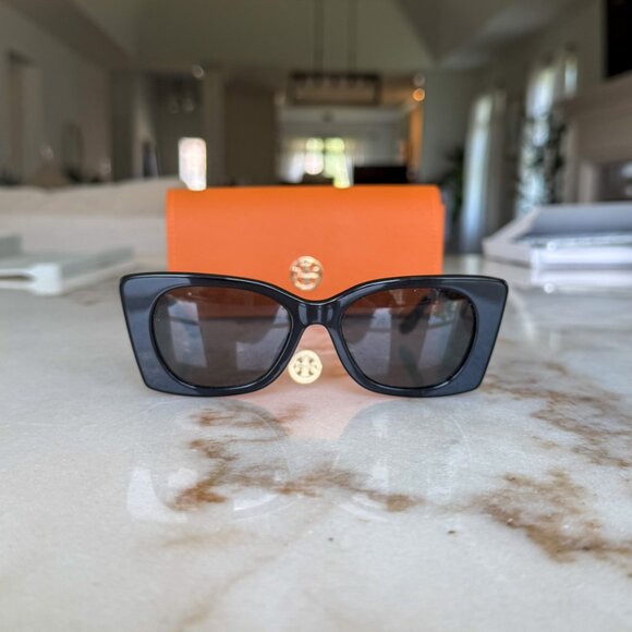 NEW Tory Burch Kira Quilted Geometric Sunglasses Black Gold — TY7189U - Picture 6 of 14